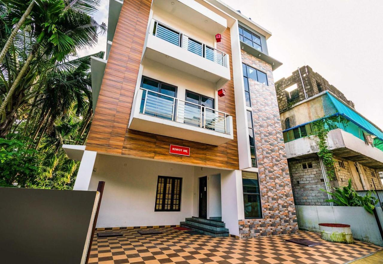 Hotel O Thykoodam Apartments Kochi Dış mekan fotoğraf